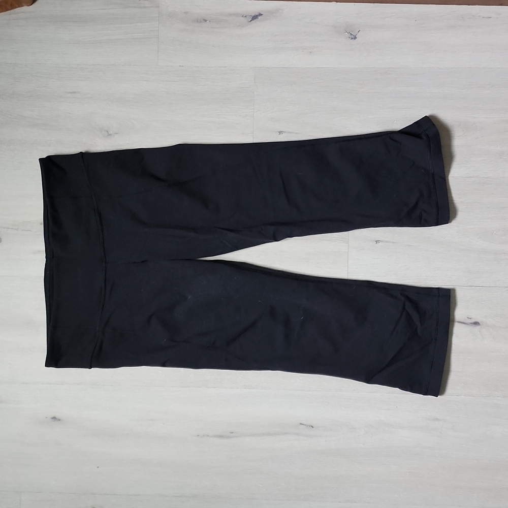 Lululemon Capris size 8